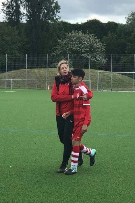 Trost tut gut, auch harten Jungs bei hartem Sport...